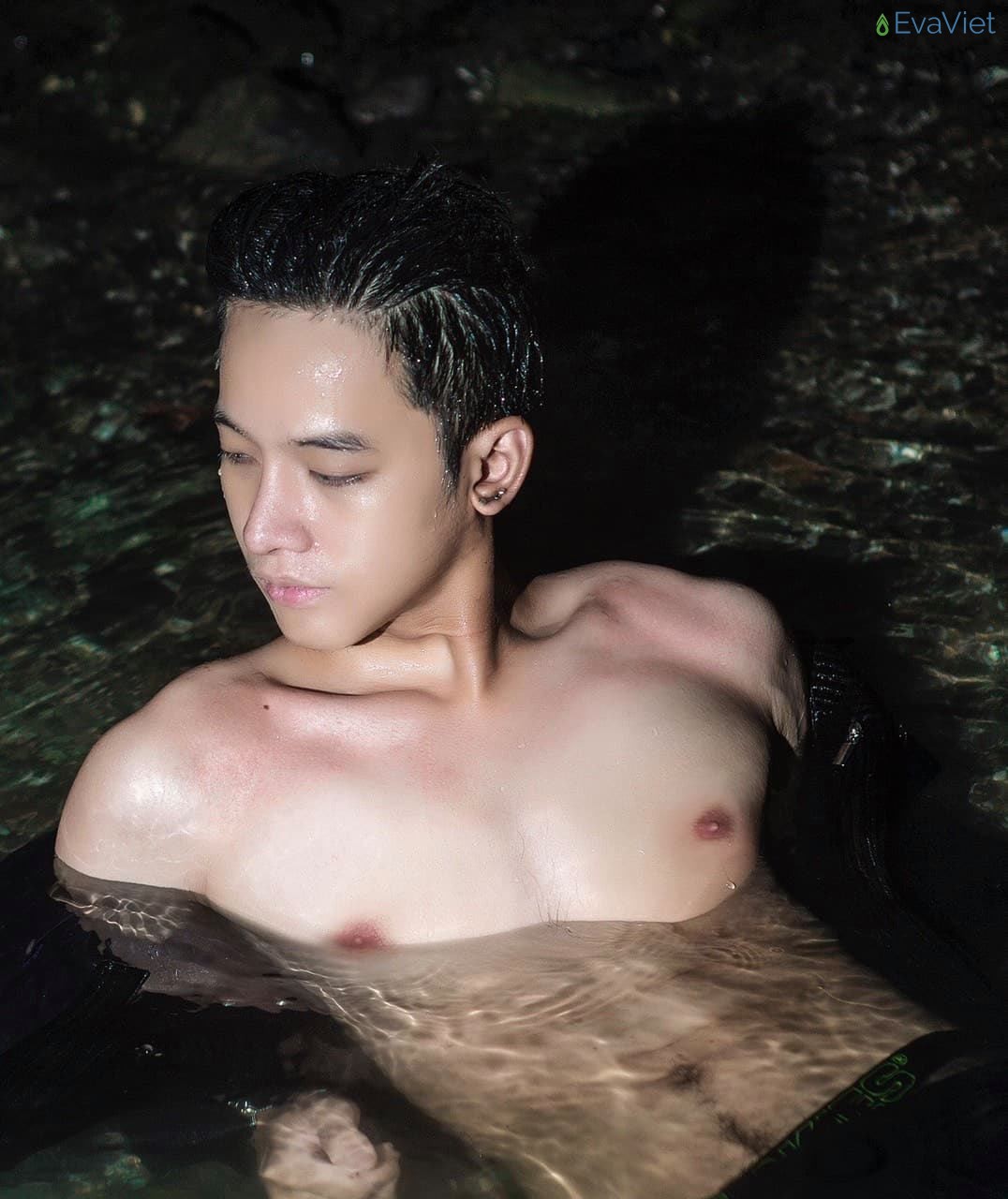 Thần thái chuyên nghiệp
