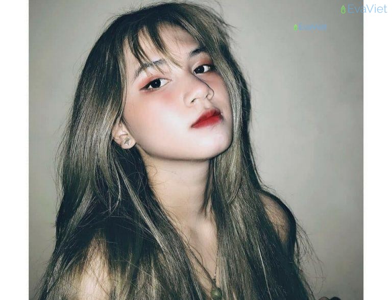 Leap – hot girl xinh đẹp lai hai dòng máu Campuchia – Việt