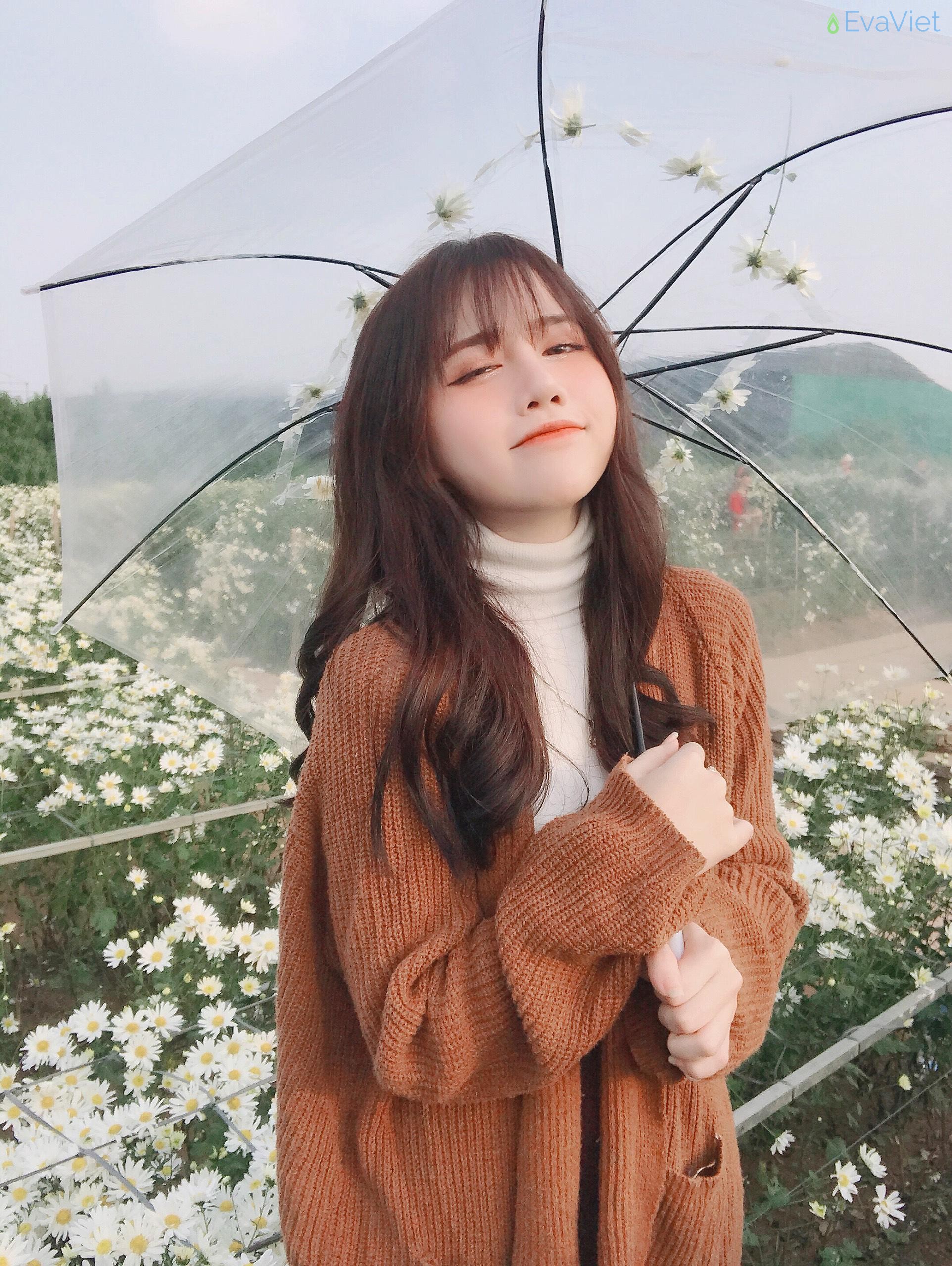 Nhan sắc ngọt ngào của nàng streamer - Thùy Dung