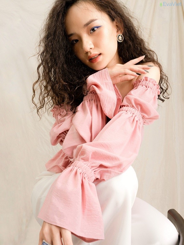 Mong mọi người luôn ủng hộ cô nàng