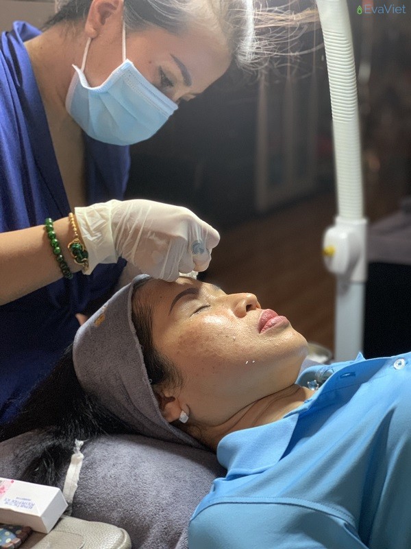 “Không có cách pr nào đáng tin cậy bằng ý kiến khách hàng” – Mai Hồng Nhung.
