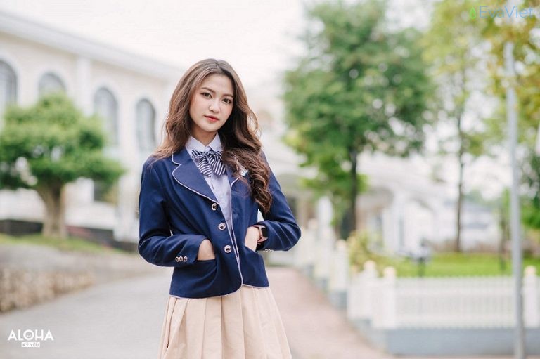 Hot TikToker Vũ Anh Thư
