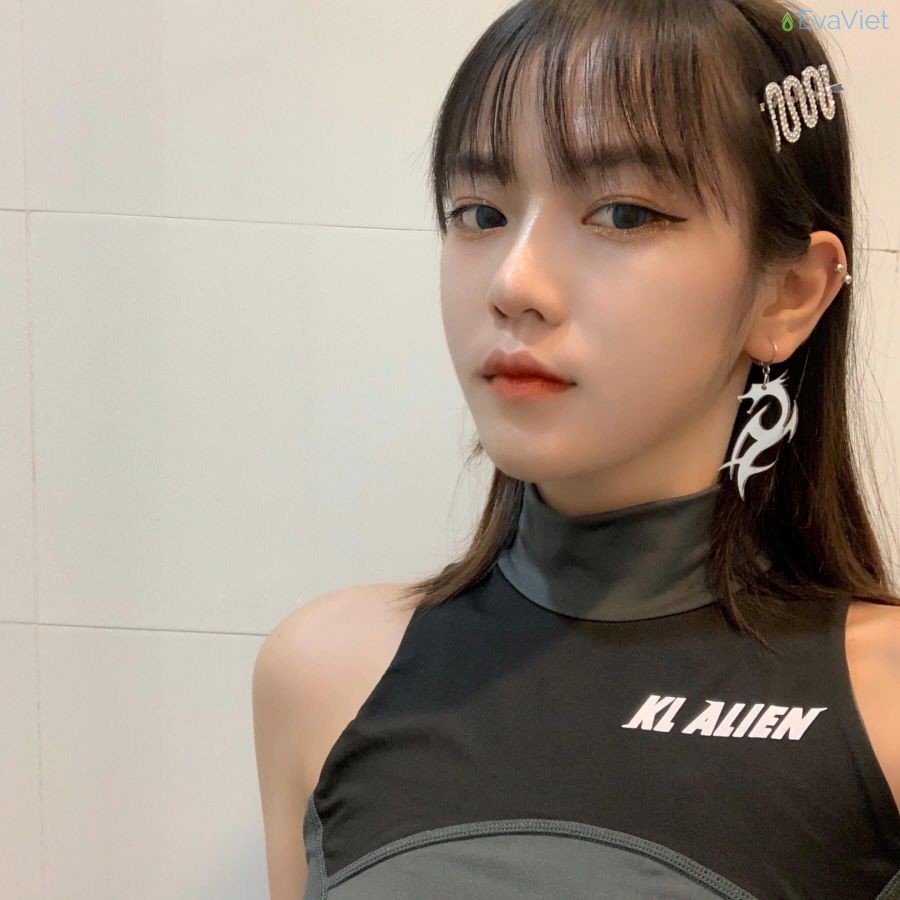 Cá tính mạnh mẽ bộc lộ qua phong cách thời trang