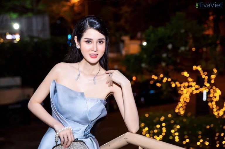Triệu Hà Vy (1)