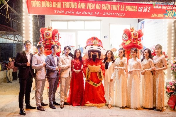 Thủy Lê Bridal được đông đảo mọi người yêu mến