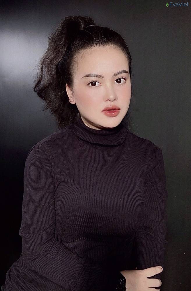 Duyên Đặng - founder Duyên Đặng Academy