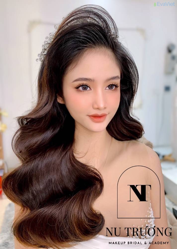 Nhẹ nhàng lôi cuốn với nhưng tone makeup cực đỉnh