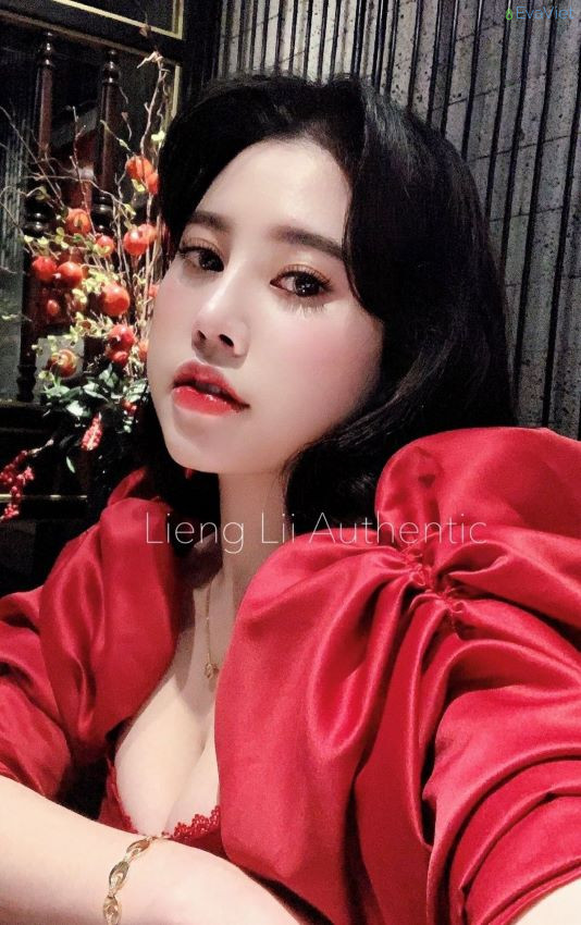 Chân dung nàng Founder xinh đẹp bản lĩnh