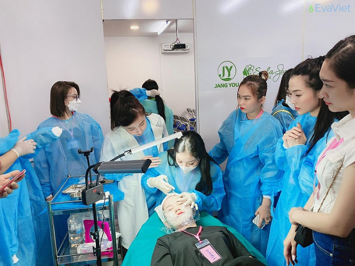 Tina Beauty Academy - Khám phá địa điểm làm đẹp tại Tân Phú 