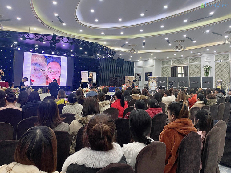 Hồng Vân Spa cùng thương hiệu Amelya theo đuổi hành trình chinh phục làn da Việt