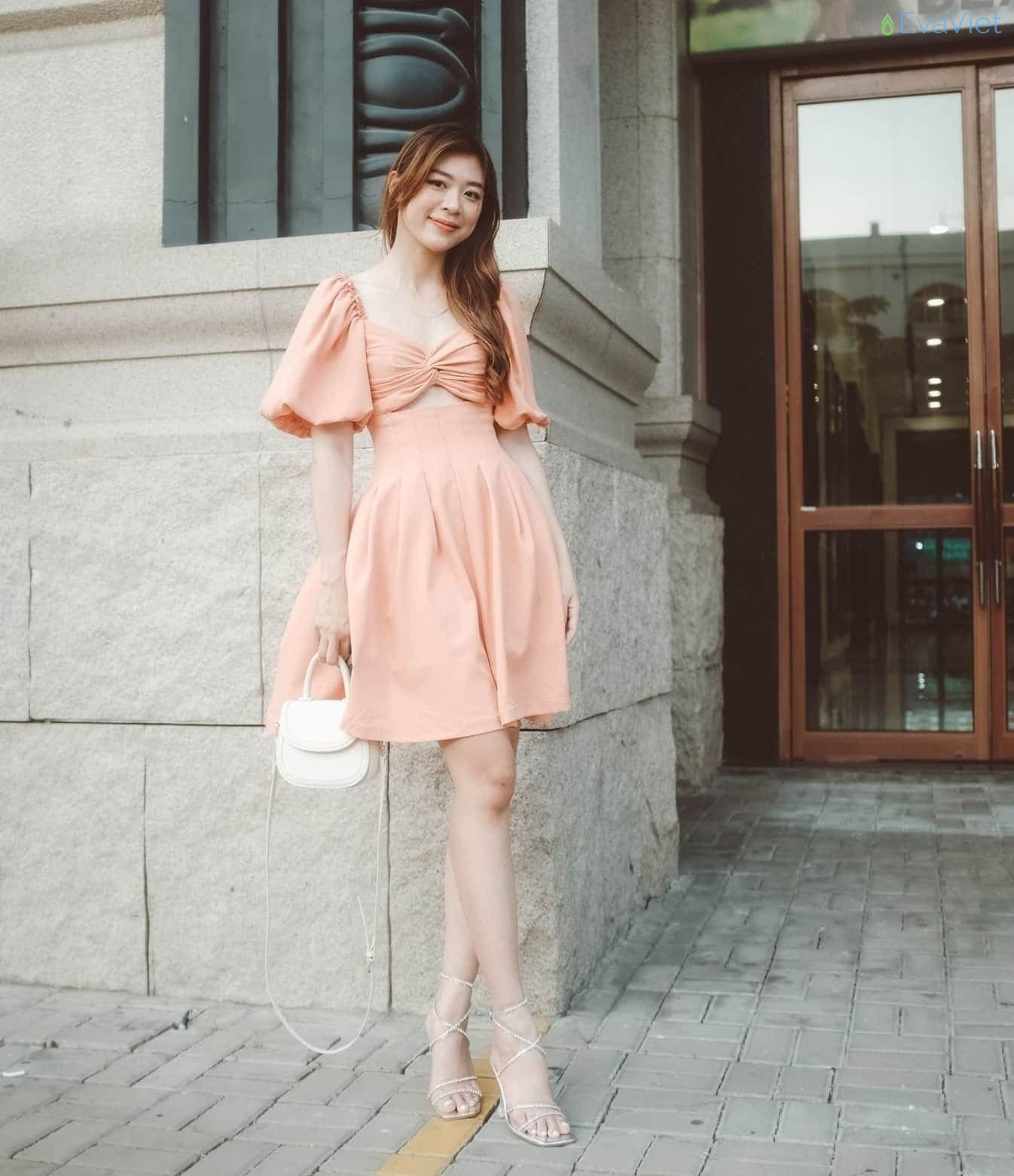 Gu ăn mặc trẻ trung của cô nàng